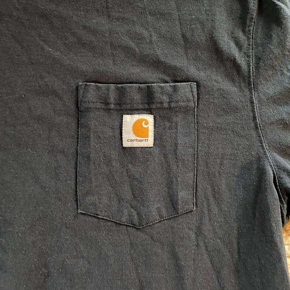 Men’s Carhartt Shirt - Picture 5 of 6